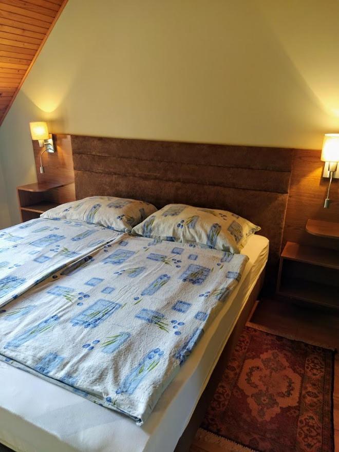 Hotel Bodo Haz à Gyenesdiás Extérieur photo