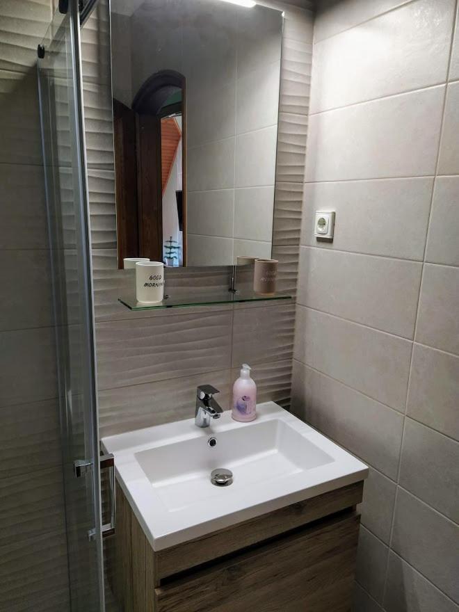 Hotel Bodo Haz à Gyenesdiás Extérieur photo